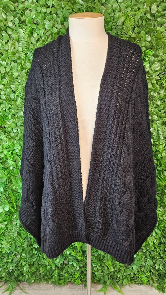 Seed Black Poncho Wrap (OSFM)