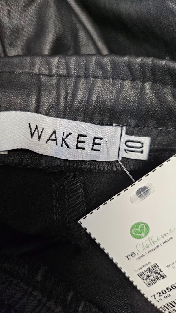 Wakee Black Coated Jean (10)