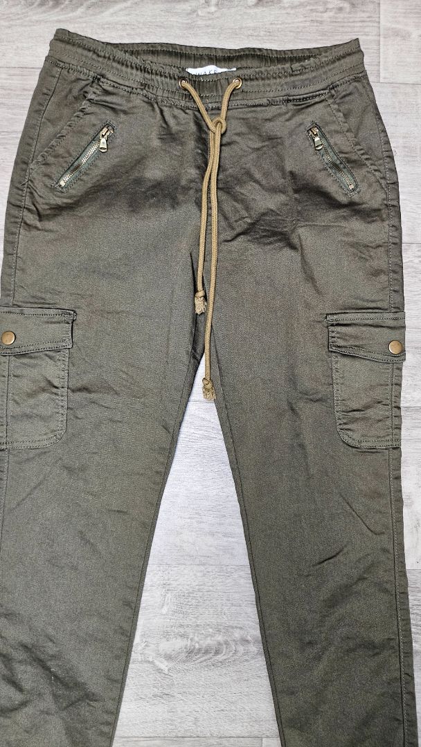 Wakee Khaki Cargo Jeans (10)
