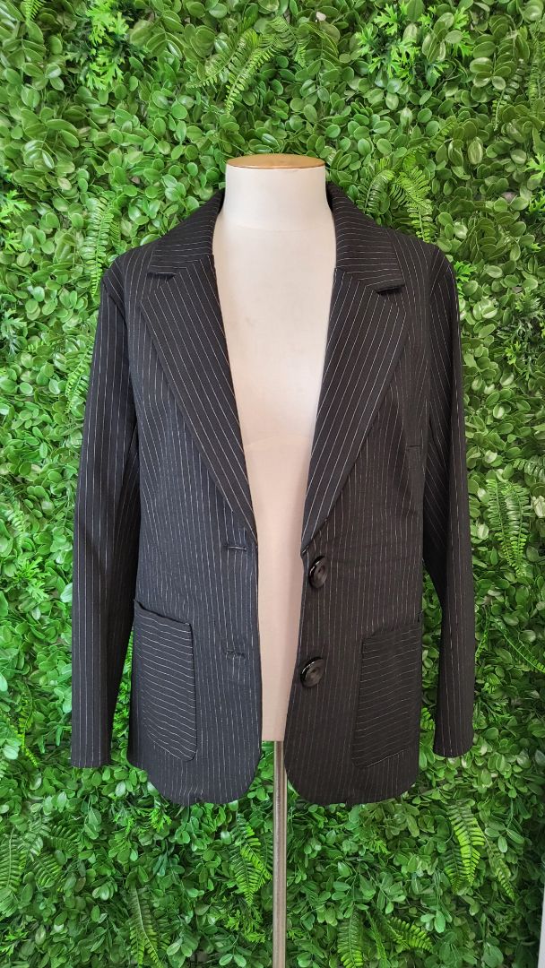 Annah Stretton Black Pinstripe Blazer Jacket (14)