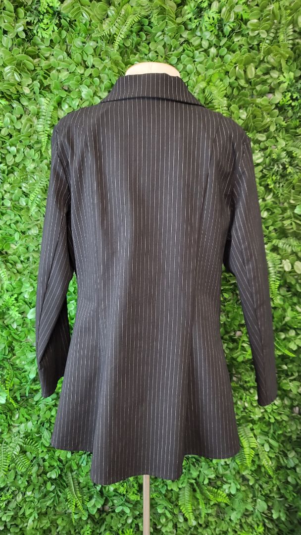 Annah Stretton Black Pinstripe Blazer Jacket (14)