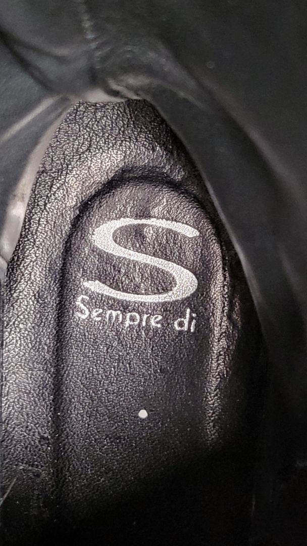 Sempre Black Laila Chelsea Boots (37)