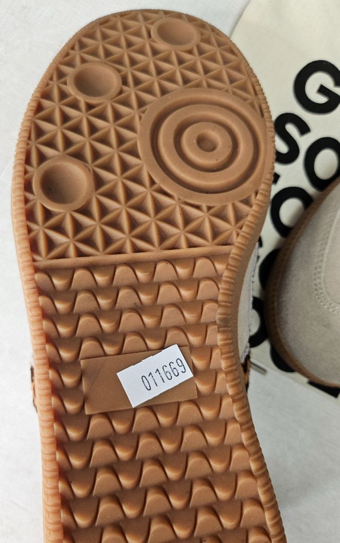 Good Sole Taupe 2001 Crossroads (40)