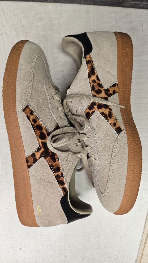 Good Sole Taupe 2001 Crossroads (40)