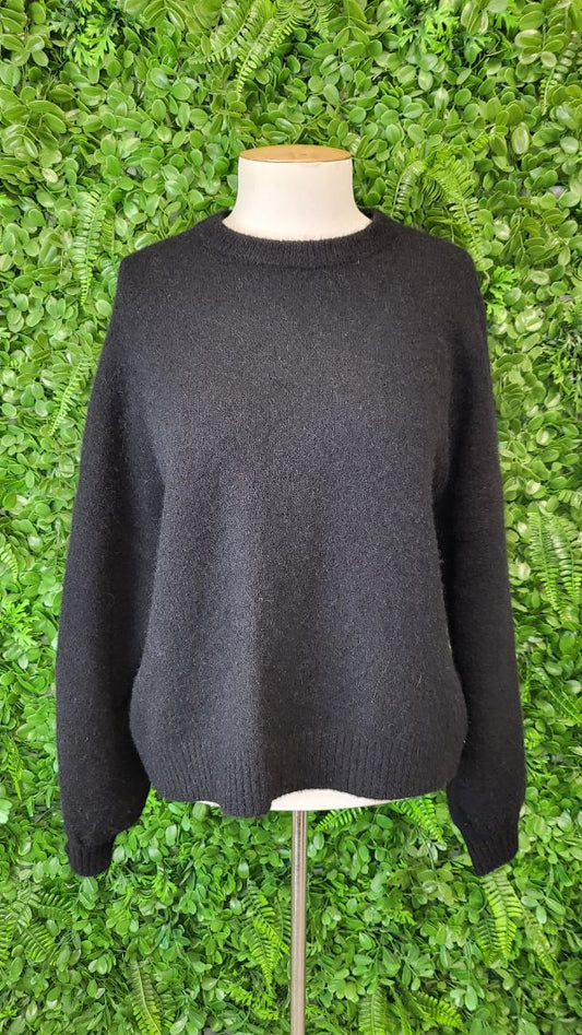 Max Black Merino Knit (12)