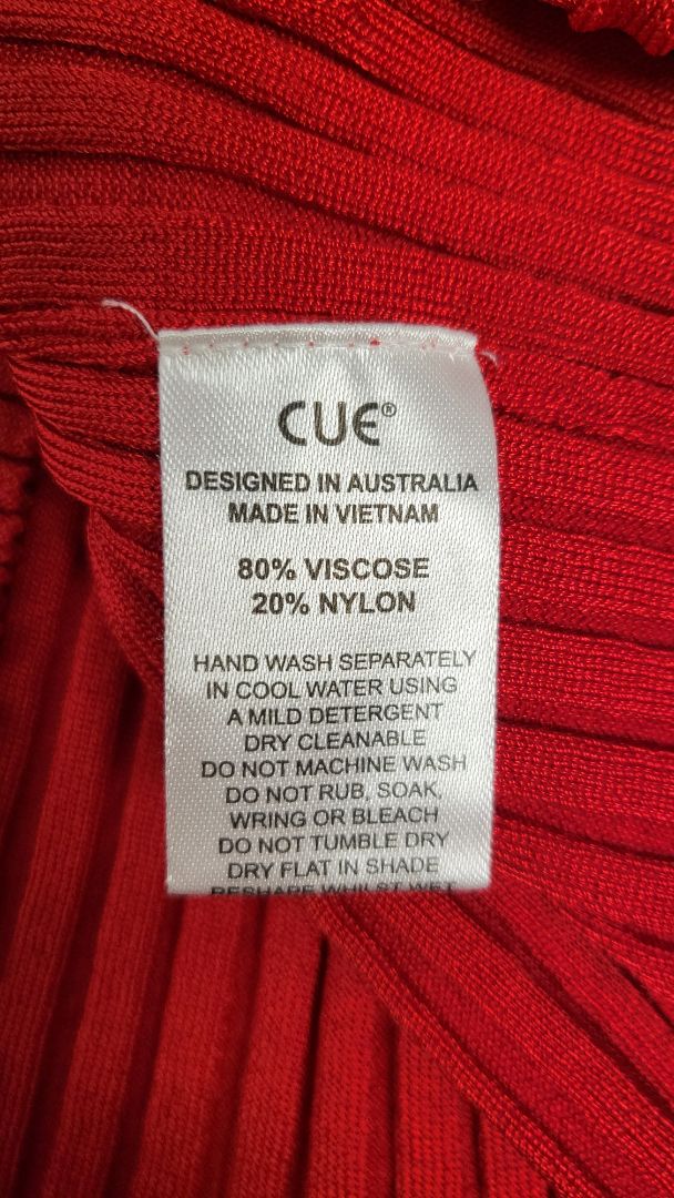 Cue Red Ribbed Top (10-12)