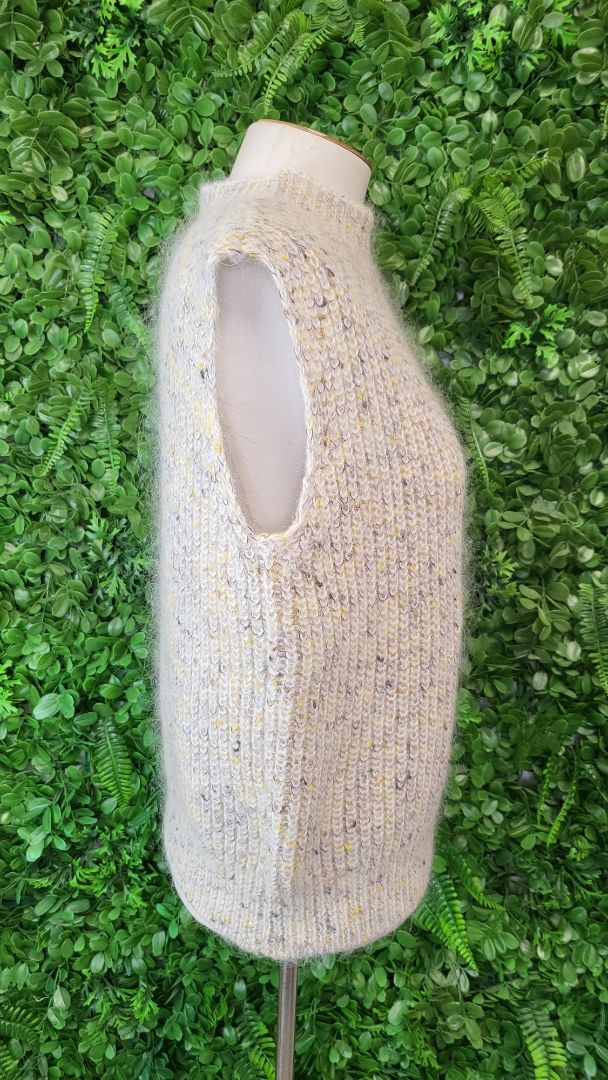 Max Oat Fleck Chunky Vest (12)