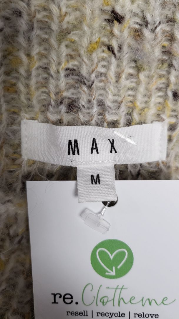 Max Oat Fleck Chunky Vest (12)