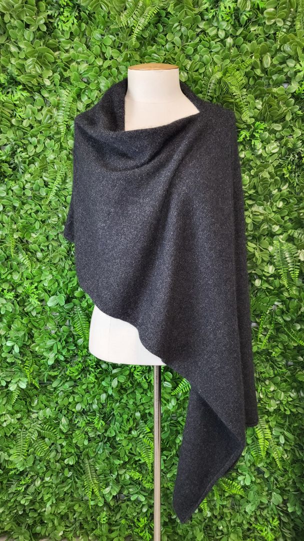 Untouched World Charcoal Kahukura Wrap (OSFM)