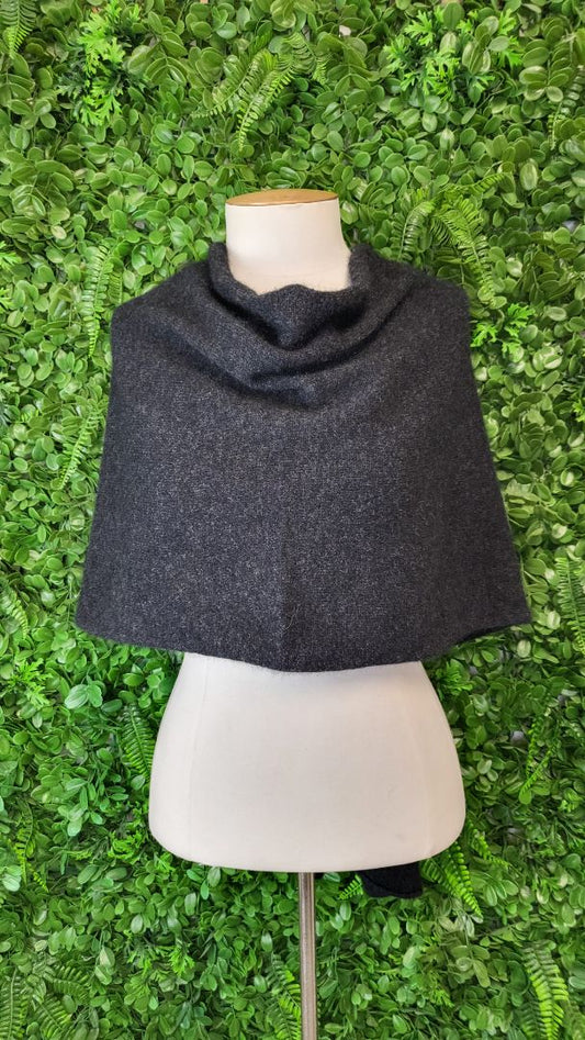 Untouched World Charcoal Kahukura Wrap (OSFM)