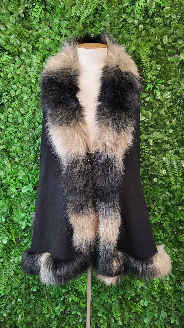 Unknown Black Faux Fur Trim Cape (12-16)