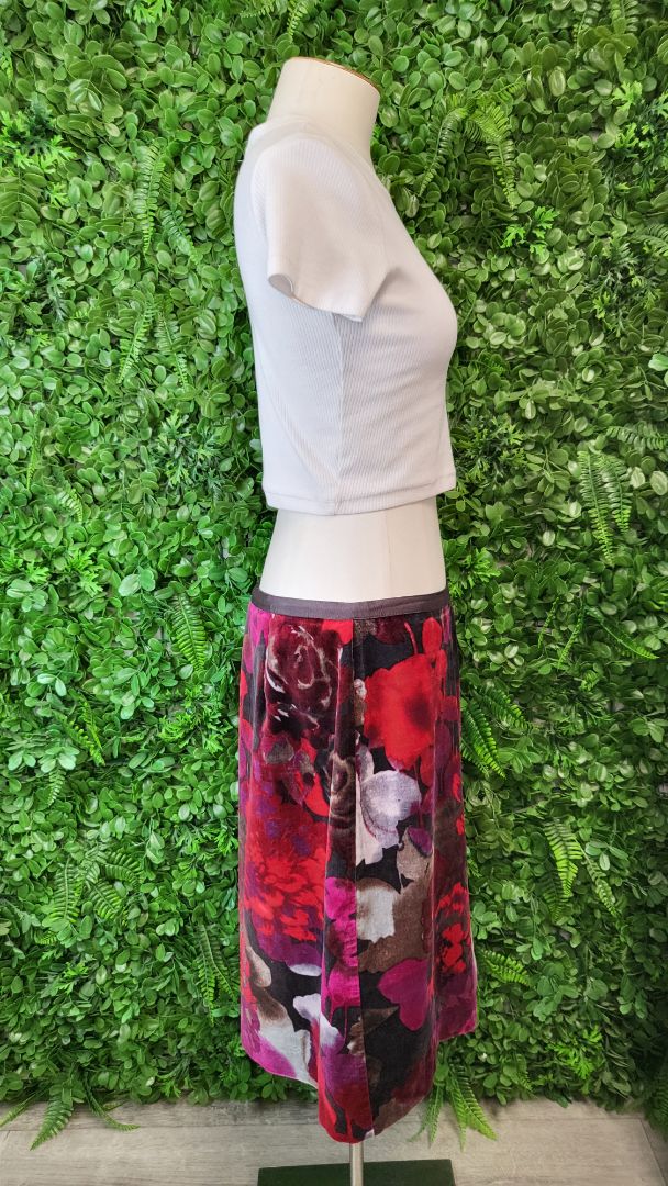 Monsoon Floral Velvet skirt (12-14)