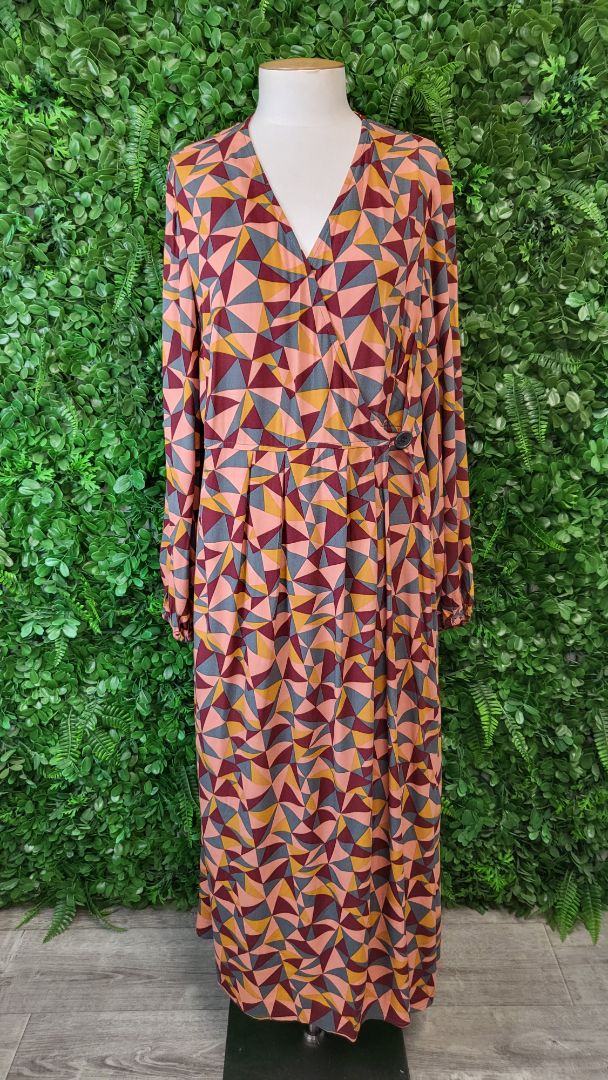 Stella + Gemma Triangle Blocks Lexington Dress BNWT (12)