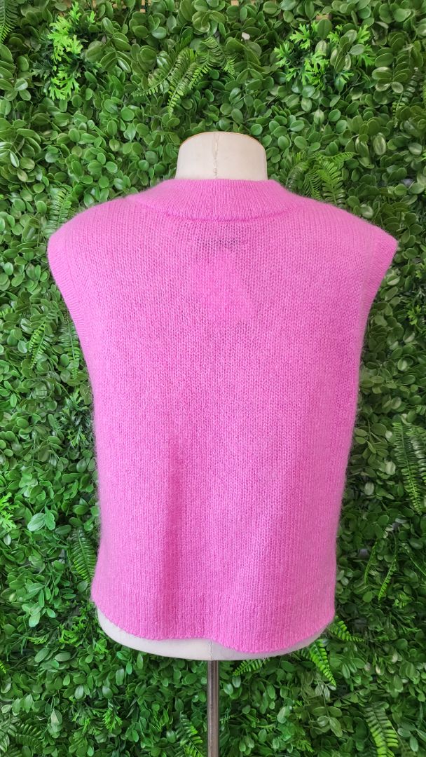 Country Road Pink Vest (12)