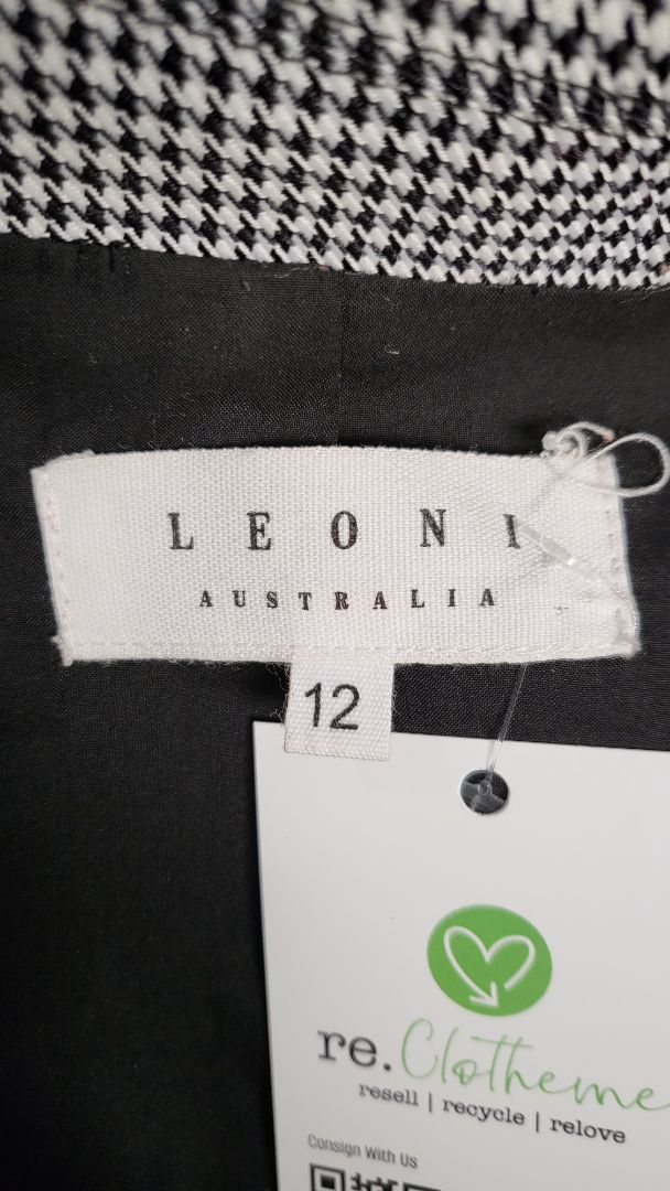 Leoni B/W Herringbone Blazer (12-14)