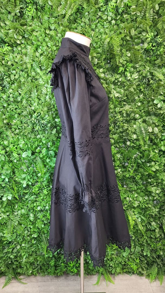 Seattle Black Embroidered Dress (10)