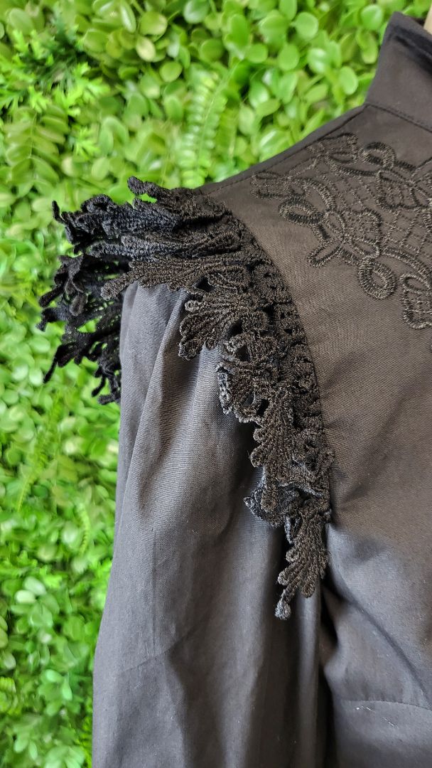 Seattle Black Embroidered Dress (10)