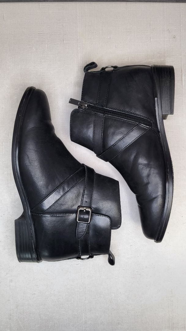 Ziera Black Leather Ankle Boot (39)