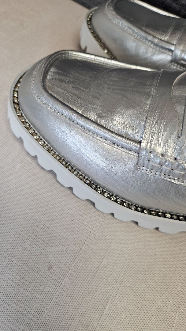 Bresley Silver Loafer NEW (37)