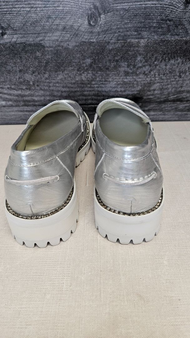 Bresley Silver Loafer NEW (37)