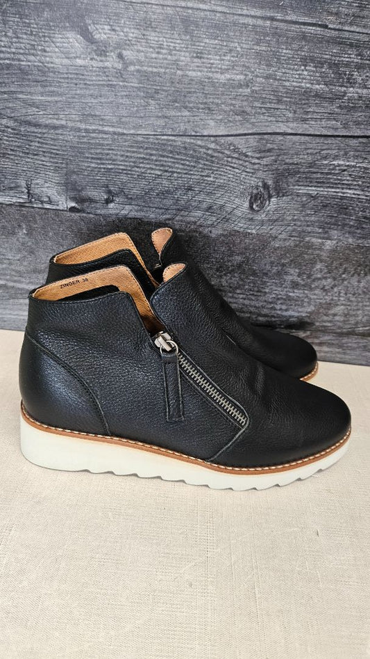 Gelato Black Zinger Boot (38)