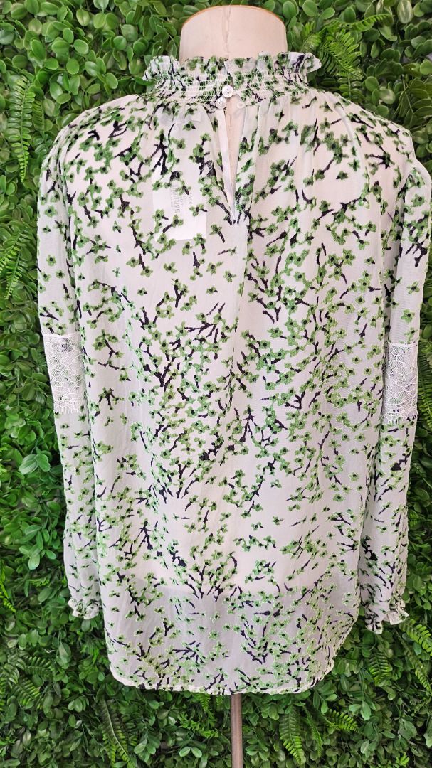 Drama The Label Multi Lace Trim Top (10)