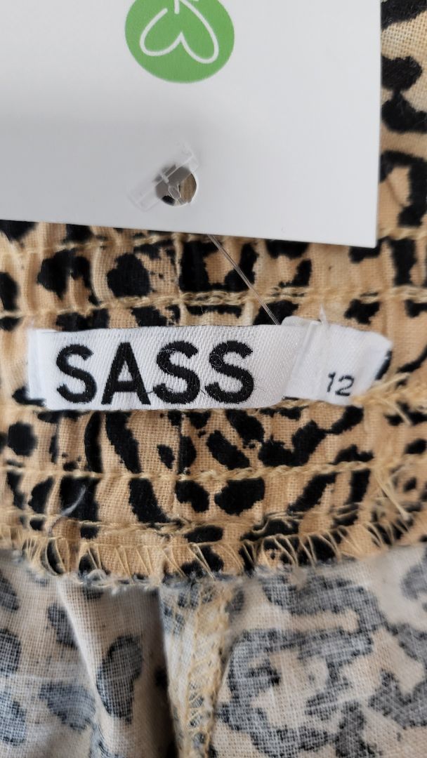 Sass  Animal Print Pant (12)
