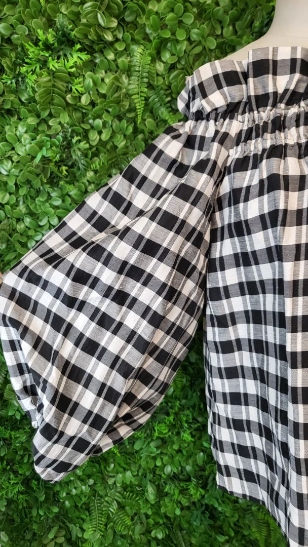 Country Road B/W Gingham Top (12)
