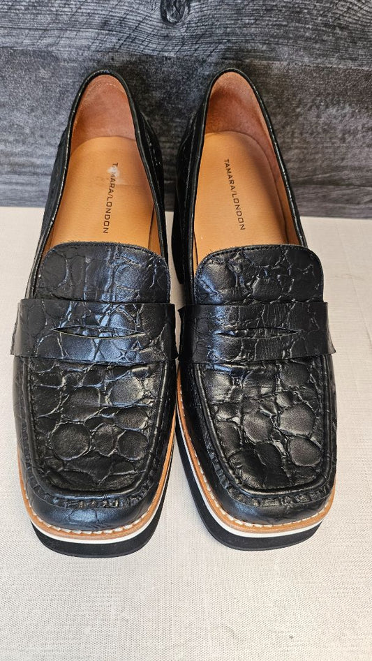 Tamara London Black Loafer Heel (40)