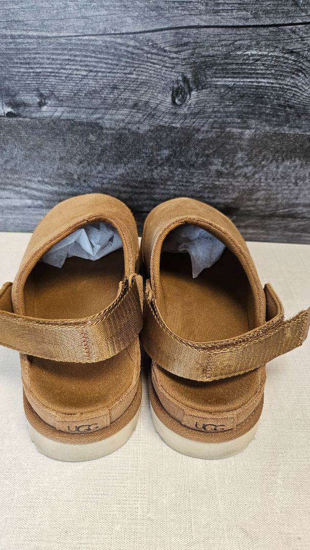 UGG Tan GoldenStar Clog (39)