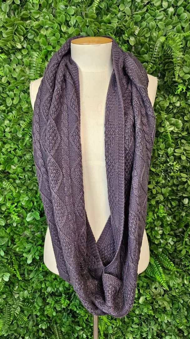 Eb & Ive Charcoal Cable Knit Scarf BNWT