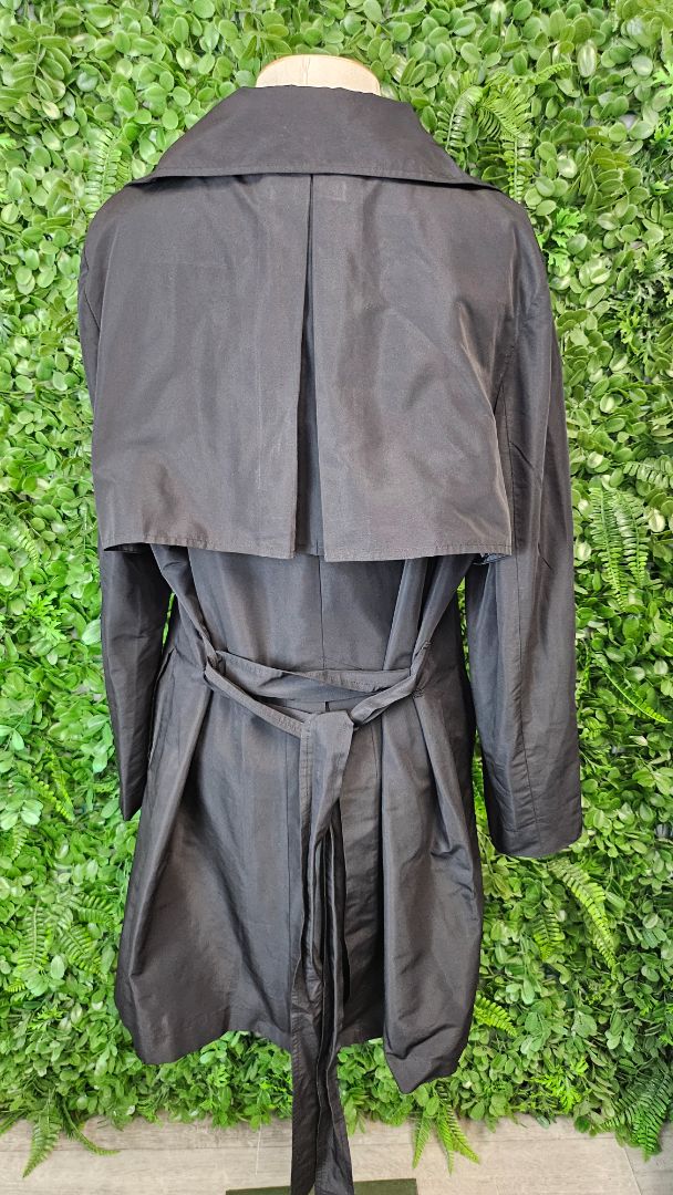 Stitches Black Light Trenchcoat (12)
