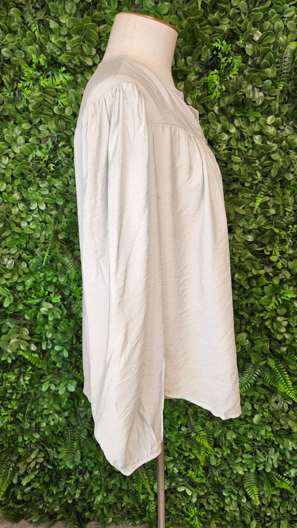 Drama The Label Pastel Mint Green Collarless Top BNWT (10)