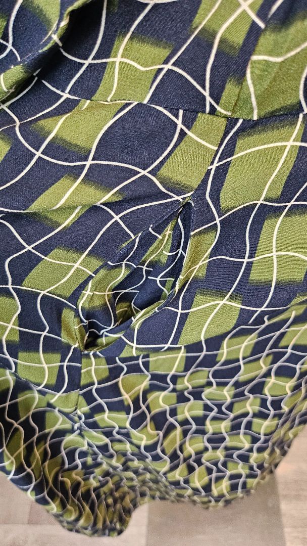 Drama The Label Navy/Green Maxi Dress (10)