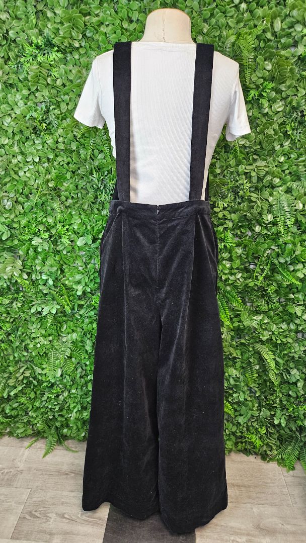 Black Friday Black Velvet Dungaree (10)