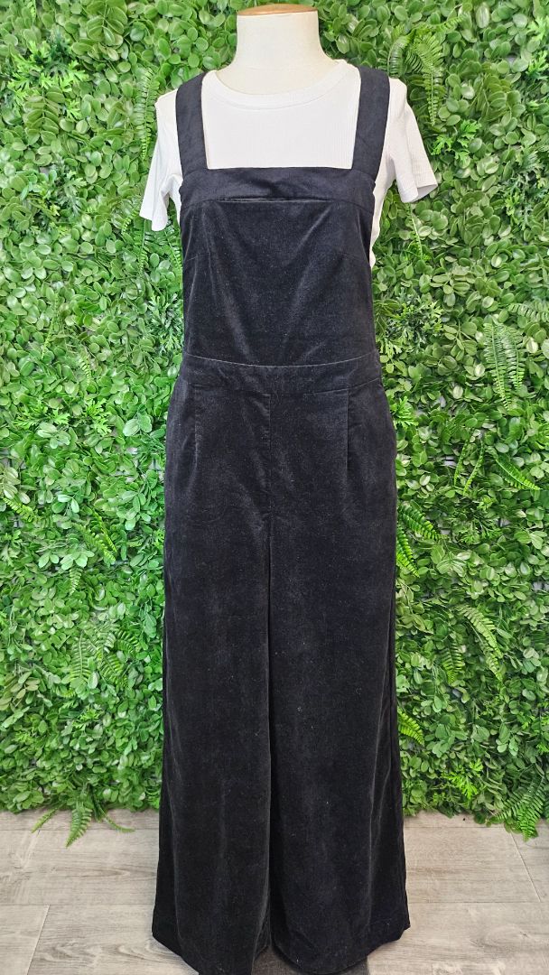 Black Friday Black Velvet Dungaree (10)