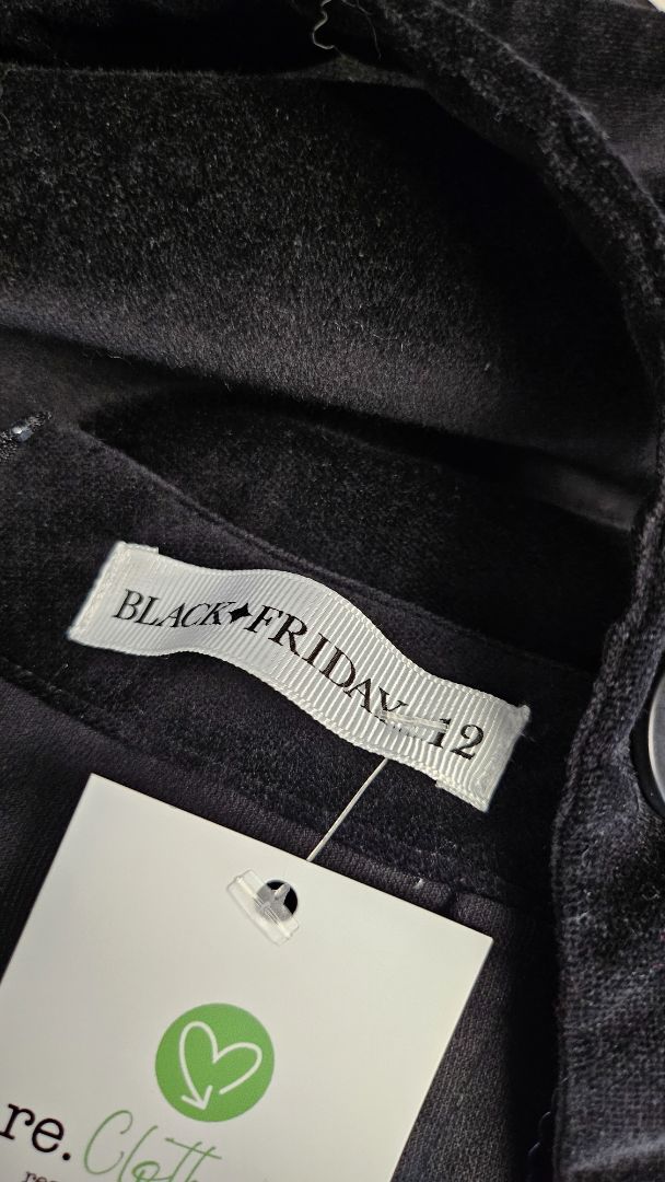 Black Friday Black Velvet Dungaree (10)
