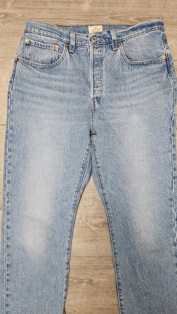 Levis Washed 501 Jeans (14)