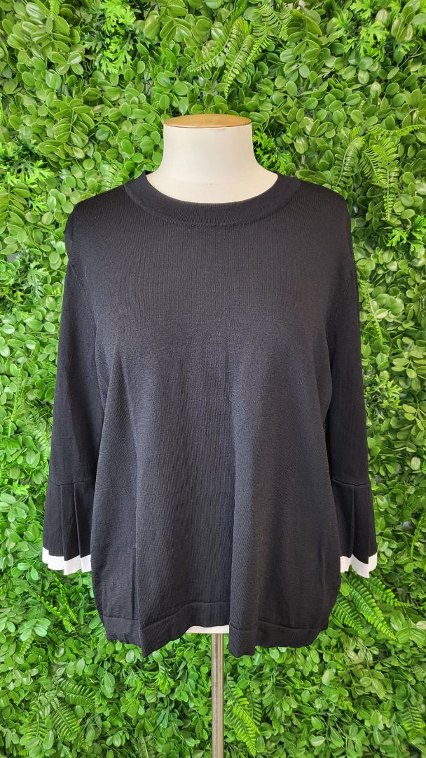 Preen Black/White Pleat Cuff Top (14)