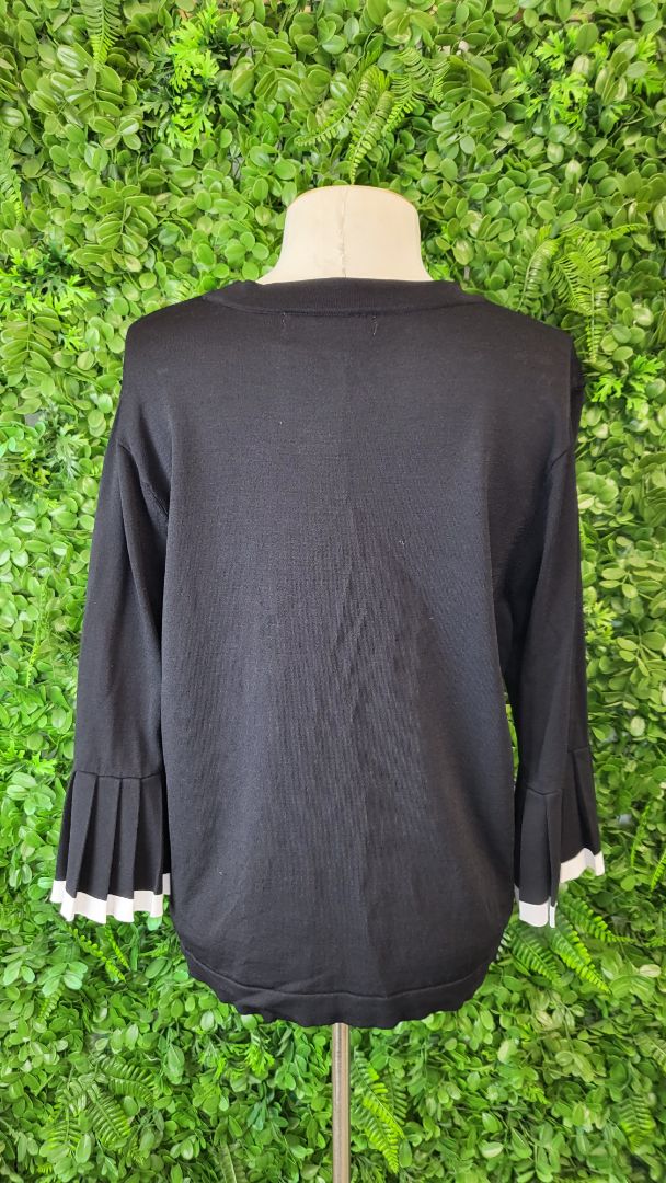 Preen Black/White Pleat Cuff Top (14)