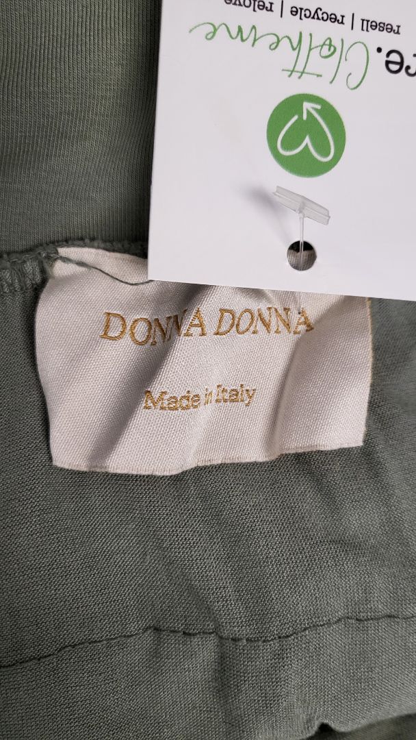 Donna Donna Sage Ruffle Tier Skirt (10-12)