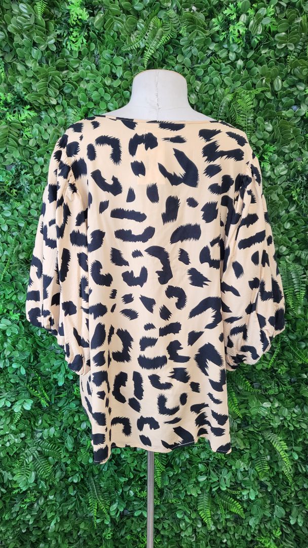 New U Collection Animal Puff Sleeve Top (16)