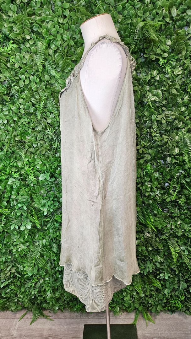 La Strada Sage Sleeveless Dress (16 - 18)