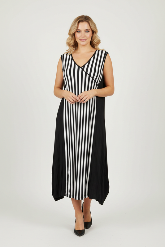 Ts Black/White Contrast Dress (18)