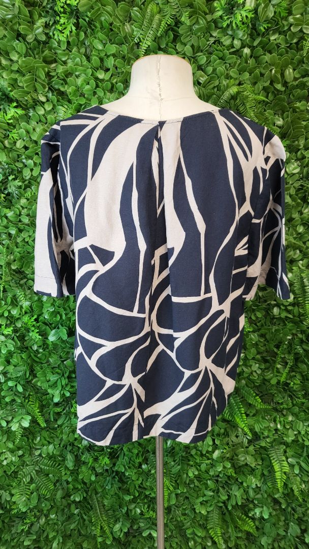Jacqui E Print Linen Blend Top (14)