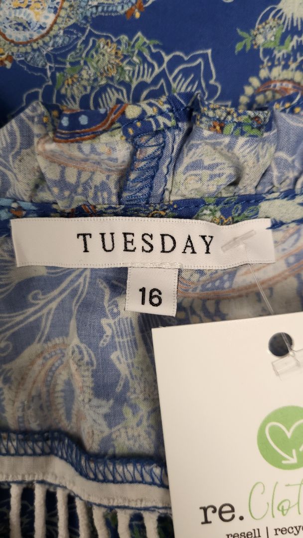 Tuesday Print Sleeveless Top (16)