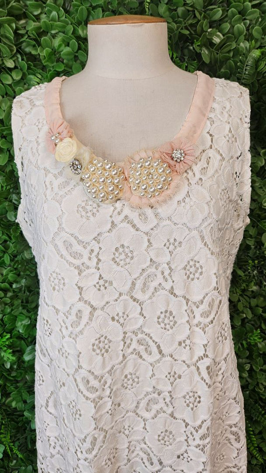 V Designs Cream Lace and Pearl Dress (14)