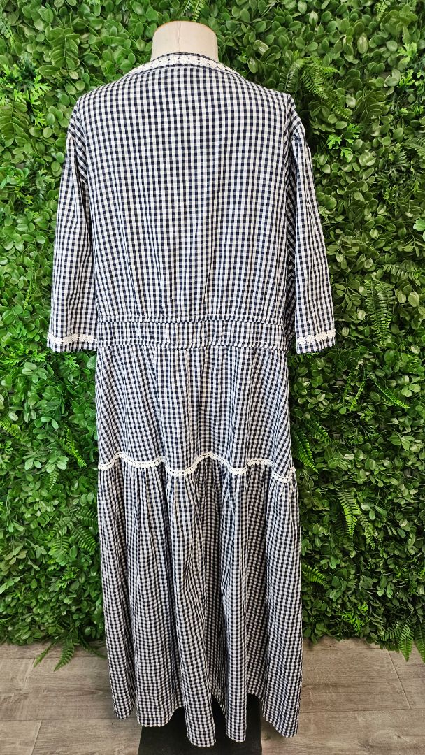 Coco & Belle Gingham Maxi Dress (20)