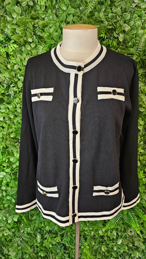 Unknown Black/White Contrast Cardigan (14)