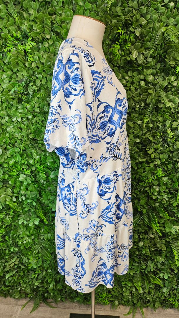 City Chic Floral Linen Mini Dress (18)